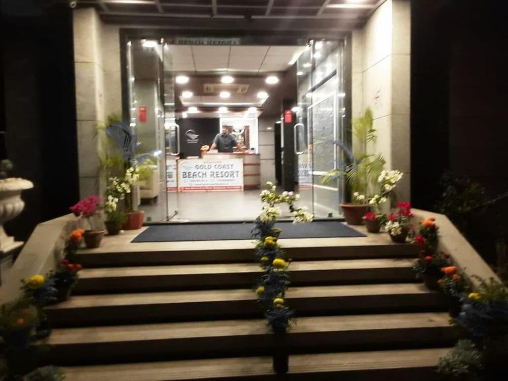 gold coast beach resort