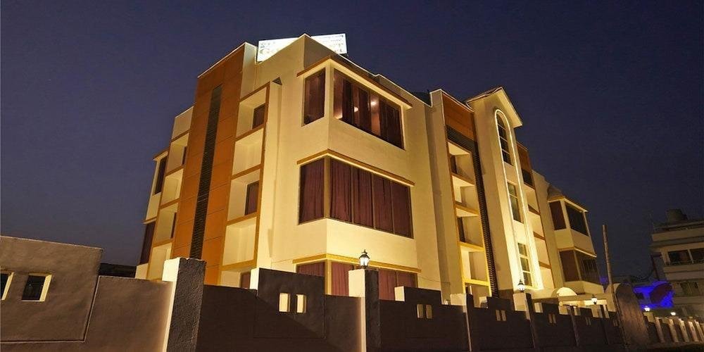 gold coast beach resort