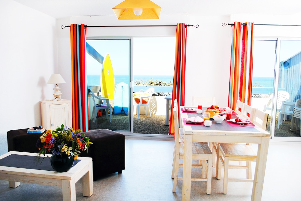 residence nemea les gourbets