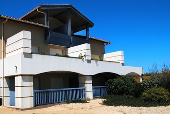 residence nemea les gourbets