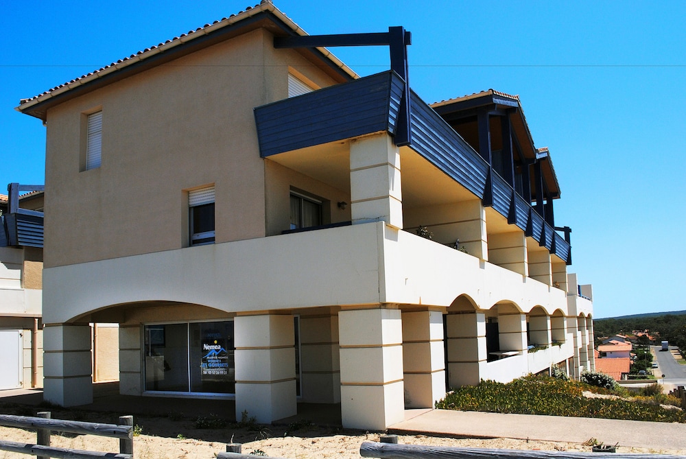 residence nemea les gourbets