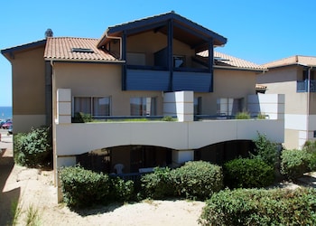 residence nemea les gourbets