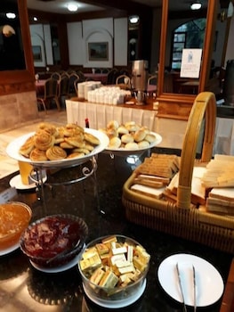 royal twins palace hotel