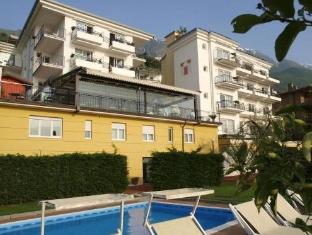 hotel capri