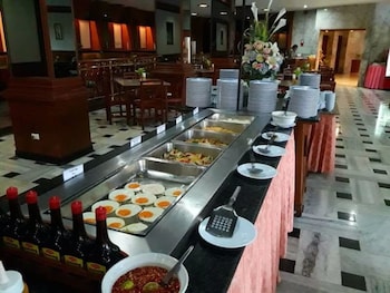 royal palace hotel pattaya
