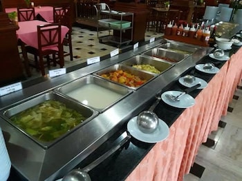 royal palace hotel pattaya