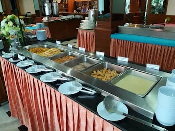 royal palace hotel pattaya
