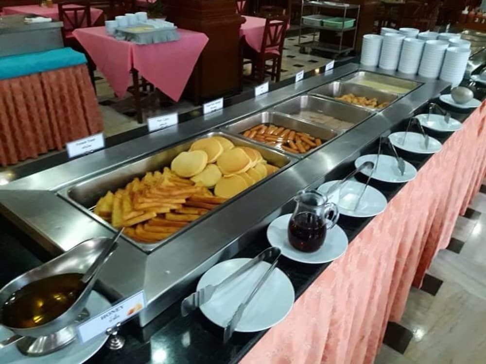 royal palace hotel pattaya
