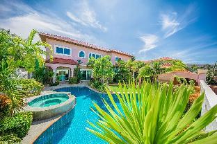 premium pool villa pattaya