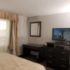 paradise inn and suites redwater