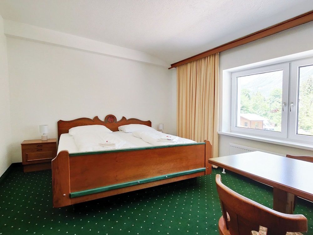 mountain hostel