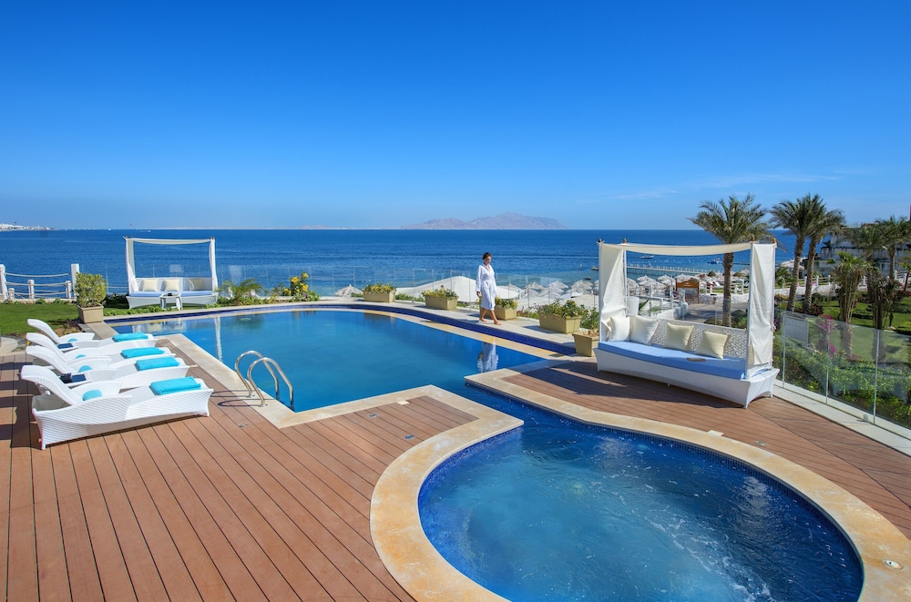 sunrise arabian beach resort