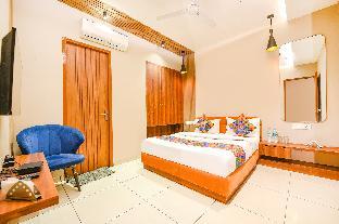 Hotel Dc Premium,Zirakpur Panchkula Kalka Highway,3 star