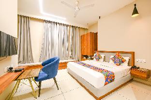 Hotel Dc Premium,Zirakpur Panchkula Kalka Highway,3 star