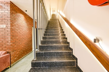 Hotel Dc Premium,Zirakpur Panchkula Kalka Highway,3 star