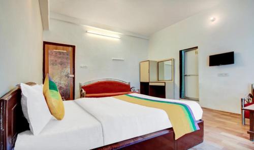 Hotel Evergreen,Khar,3 star