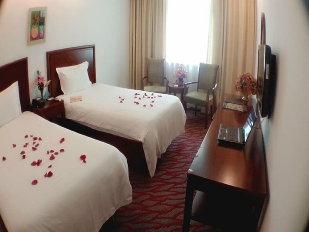 greentree inn shanghai chongming bao town express hotel