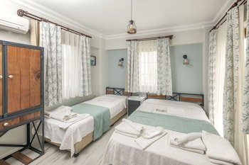 k bozcaada paralia