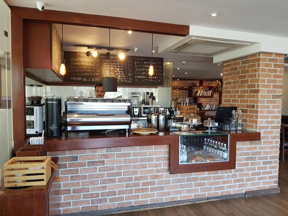 magic suite abu halifa