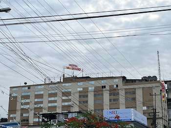 hotel ysm grand tezpur