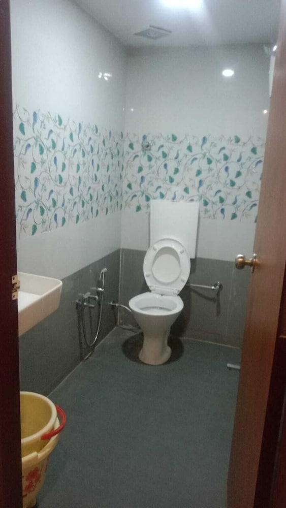 shreejis hotel
