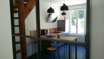 Le Chateau D'omiecourt,4 Rue Du Bosquet,3 star