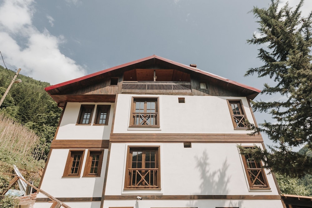 iskalita otel