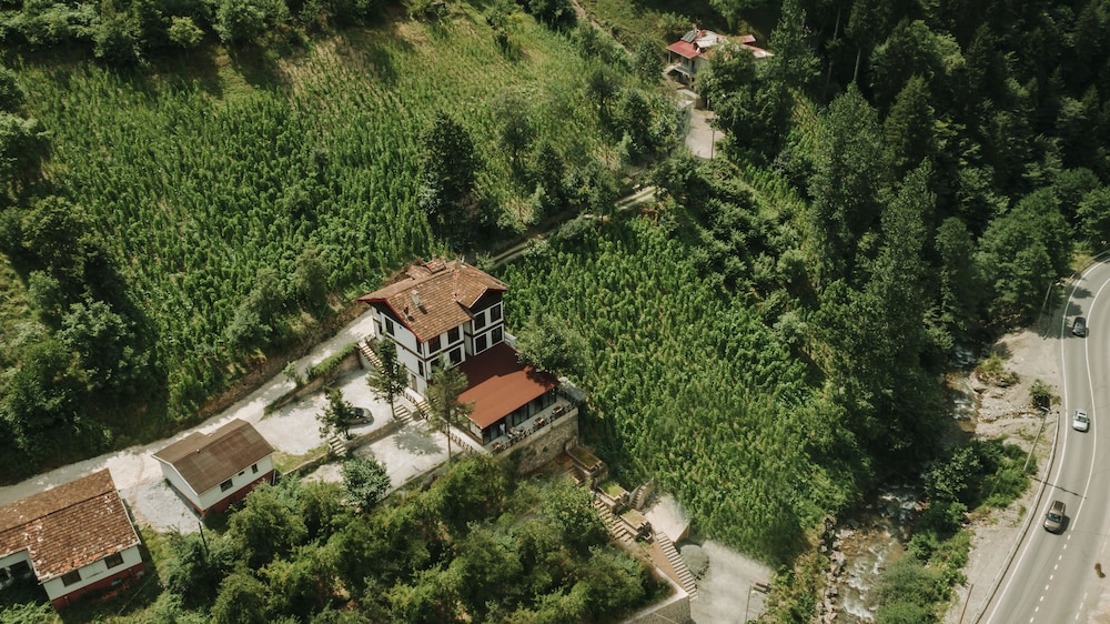 iskalita otel