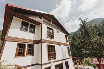 Iskalita Otel,,3 star