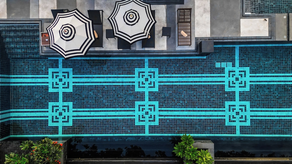 movenpick hotel sukhumvit 15 bangkok