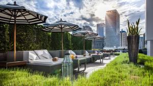 movenpick hotel sukhumvit 15 bangkok