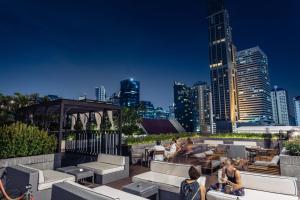 movenpick hotel sukhumvit 15 bangkok