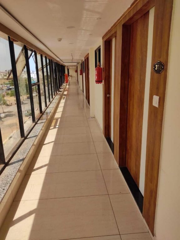 hotel krishna villa