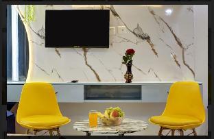 hotel noida dreamz 144