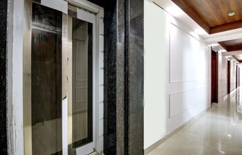 hotel noida dreamz 144