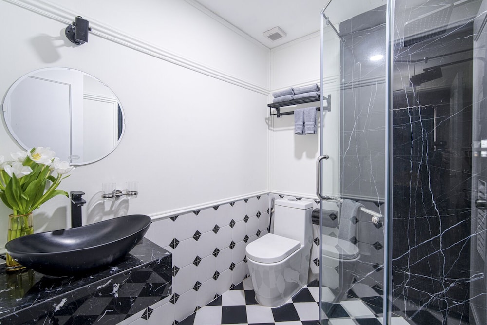 me gustas metropoint hotel ex ha hien signature