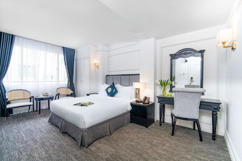 me gustas metropoint hotel ex ha hien signature