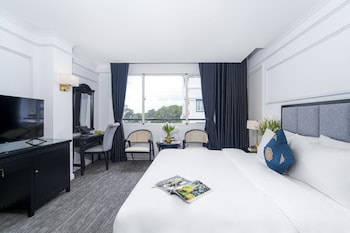 me gustas metropoint hotel ex ha hien signature