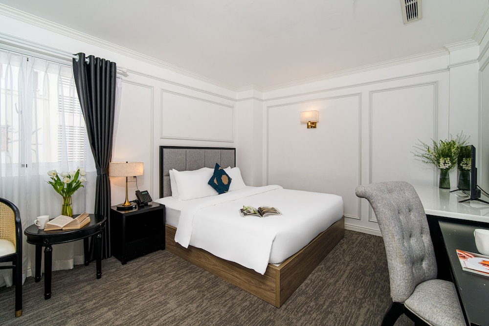 me gustas metropoint hotel ex ha hien signature