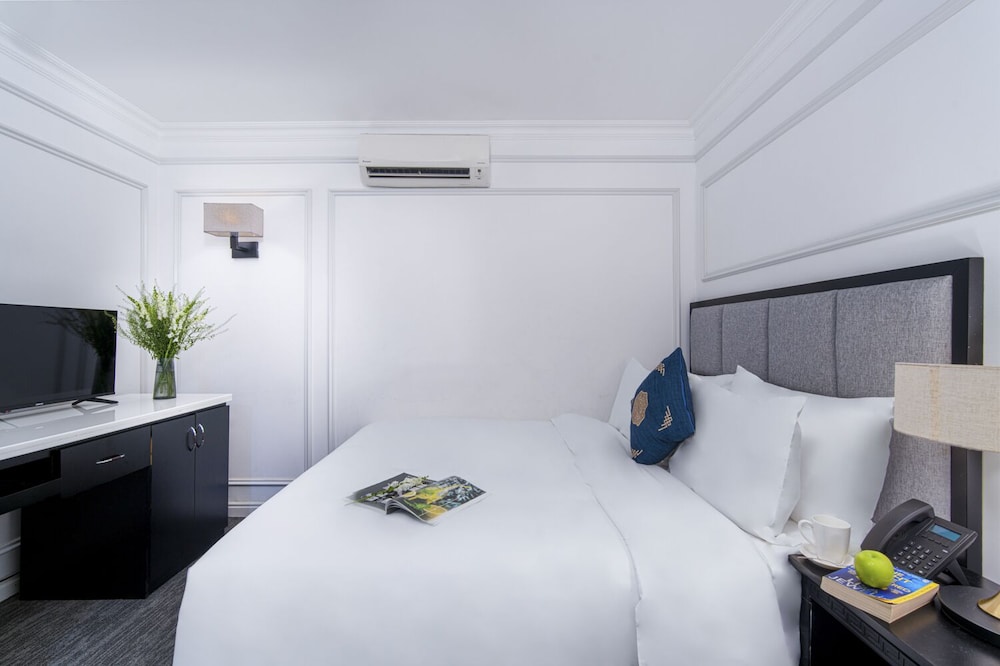 me gustas metropoint hotel ex ha hien signature