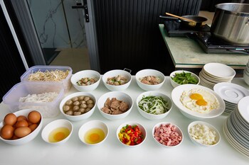 me gustas metropoint hotel ex ha hien signature