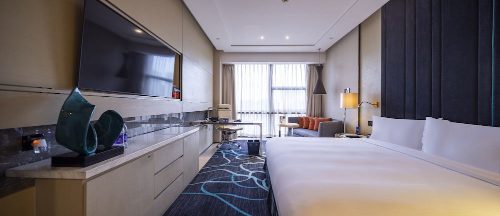 hilton xian high tech zone