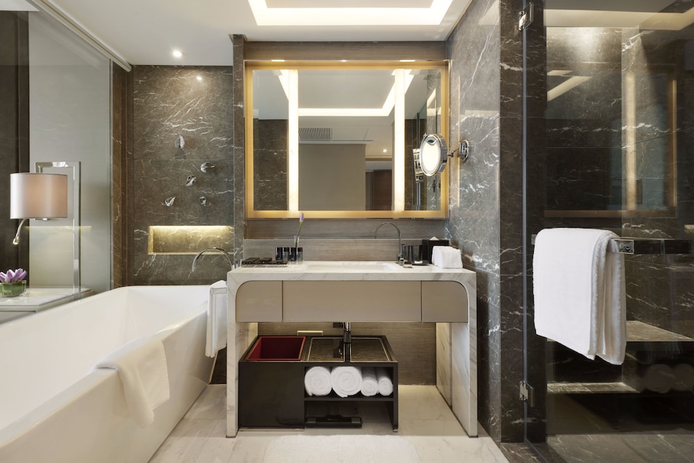 hilton xian high tech zone