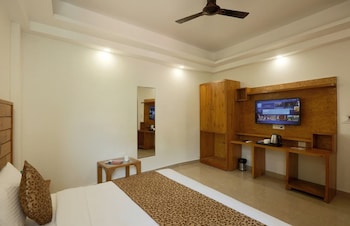 xomotel evana on the ganges rishikesh