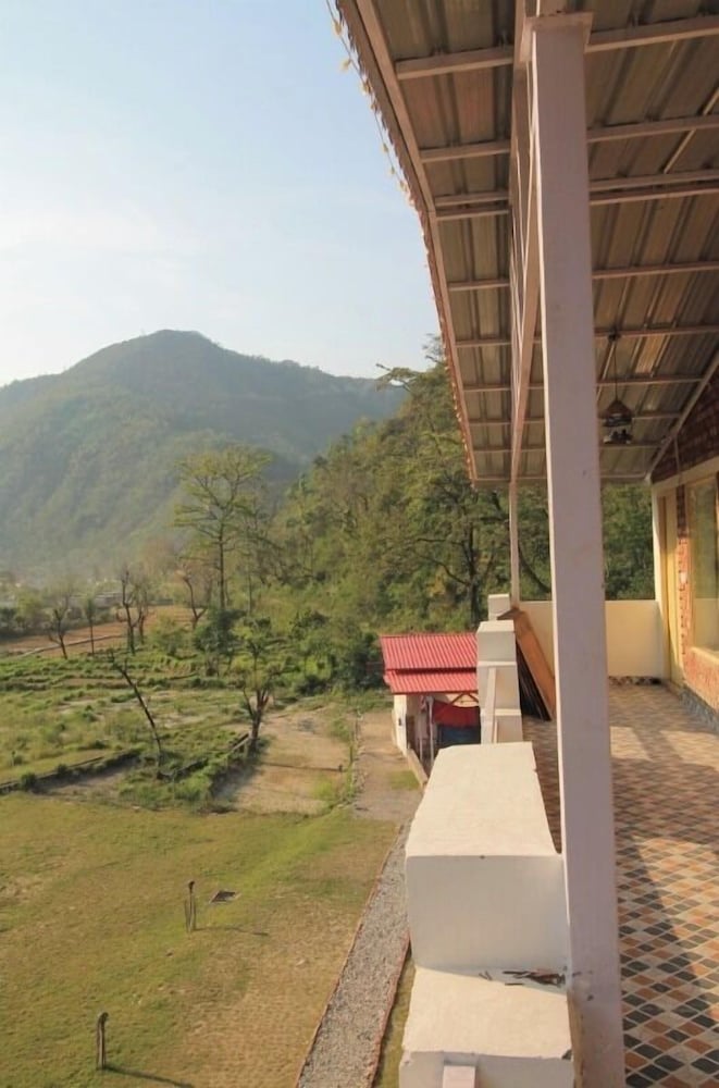 the needam resort maldevta