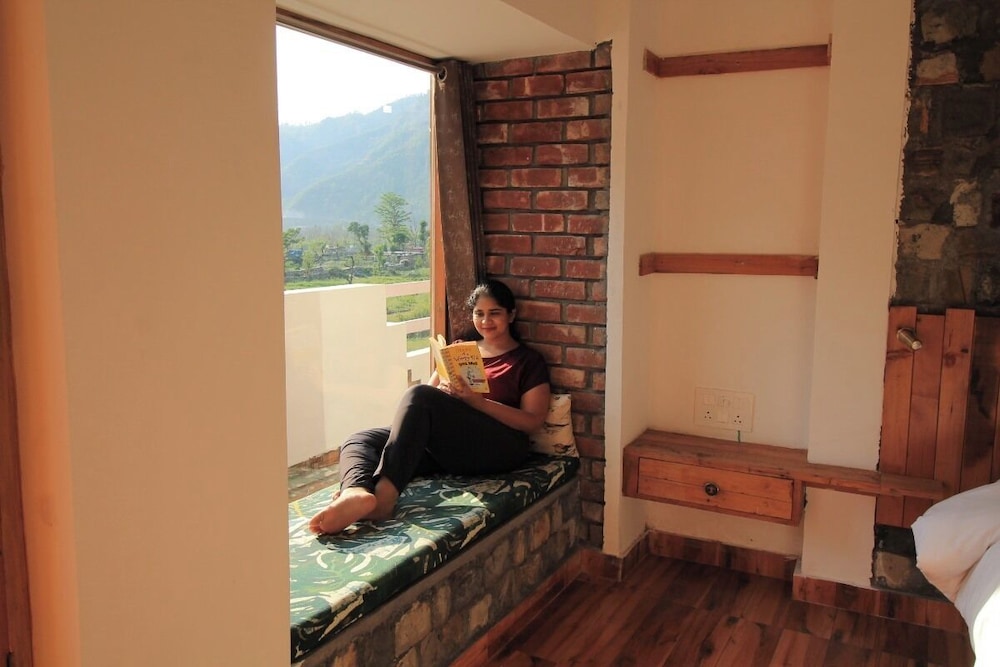 the needam resort maldevta