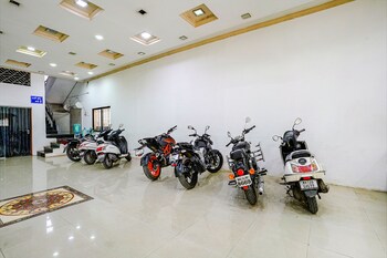 kesar inn banquet and lodging