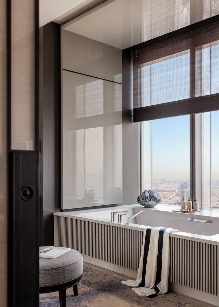 one and only one zaabeel resort