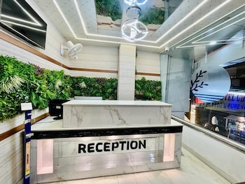 hotel lake view airport zone