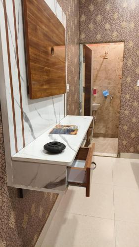 hotel aqua fun king land haveli